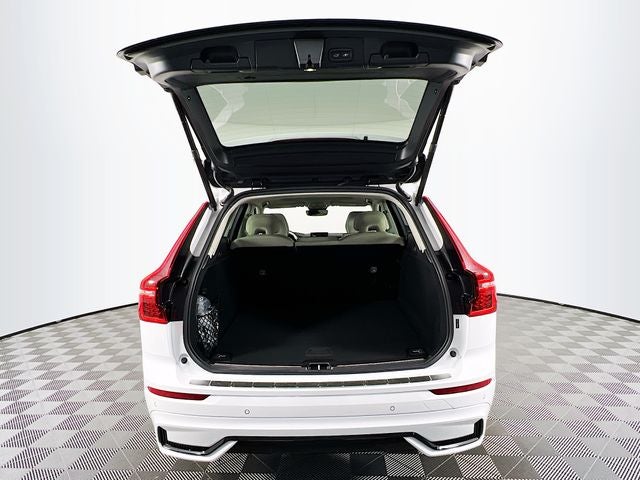 2026 Volvo XC60 Plug-In Hybrid T8 Ultra