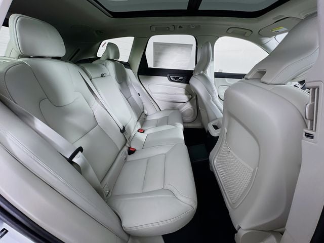 2026 Volvo XC60 Plug-In Hybrid T8 Ultra