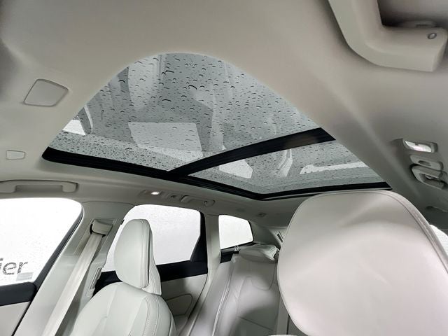 2026 Volvo XC60 Plug-In Hybrid T8 Ultra