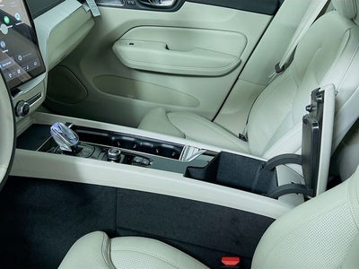 2026 Volvo XC60 Plug-In Hybrid T8 Ultra