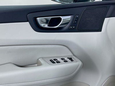 2026 Volvo XC60 Plug-In Hybrid T8 Ultra