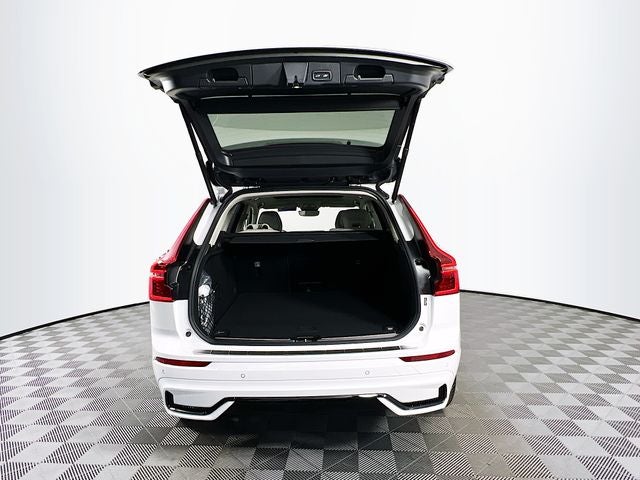 2026 Volvo XC60 Plug-In Hybrid T8 Ultra