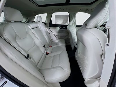 2026 Volvo XC60 Plug-In Hybrid T8 Ultra