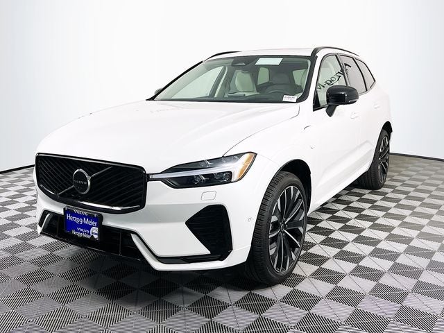 2026 Volvo XC60 Plug-In Hybrid T8 Ultra