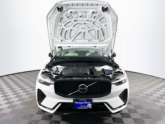 2026 Volvo XC60 Plug-In Hybrid T8 Ultra