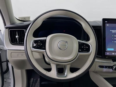 2026 Volvo XC60 Plug-In Hybrid T8 Ultra