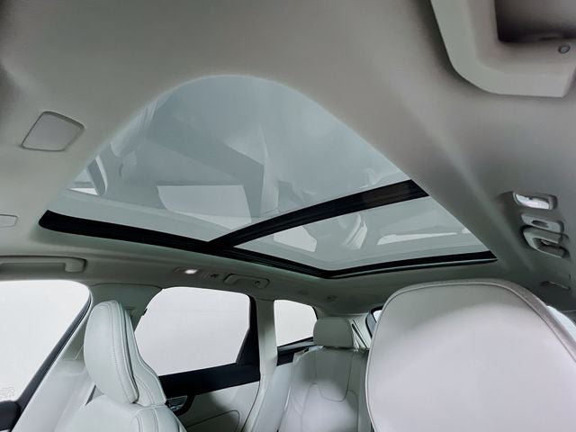 2026 Volvo XC60 Plug-In Hybrid T8 Ultra