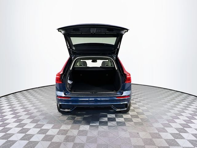 2026 Volvo XC60 Plug-In Hybrid T8 Ultra