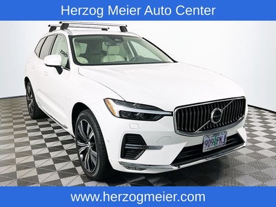 2023 Volvo XC60 B5 Plus Bright Theme