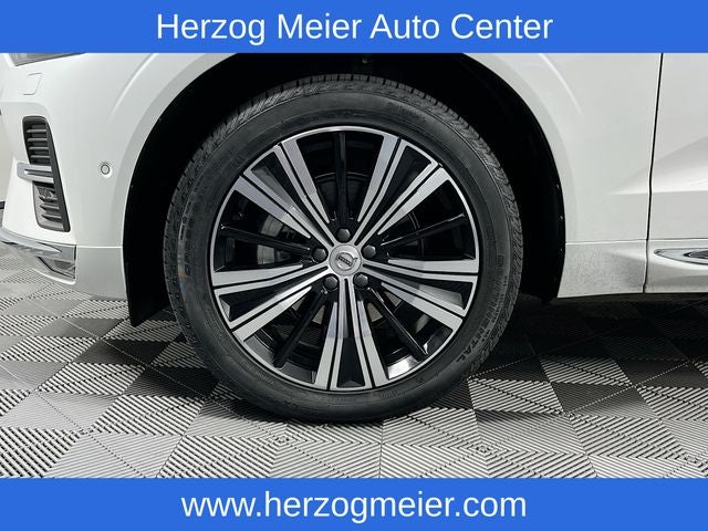 2023 Volvo XC60 B5 Plus Bright Theme