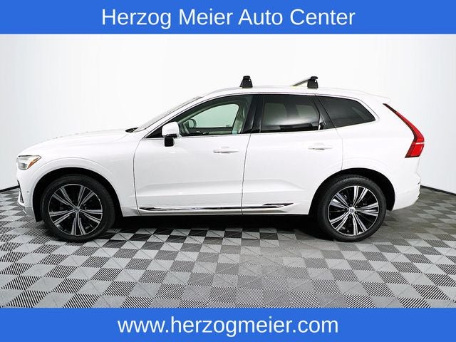 2023 Volvo XC60 B5 Plus Bright Theme