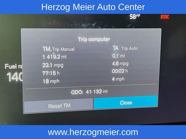 2023 Volvo XC60 B5 Ultimate Dark Theme