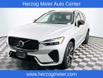 2023 Volvo XC60 B5 Ultimate Dark Theme