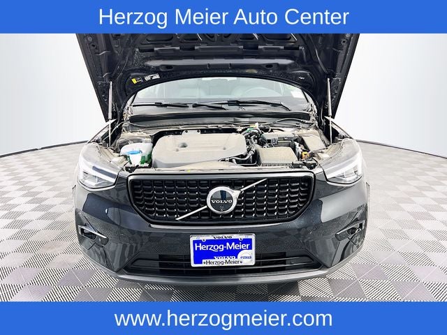 2025 Volvo XC40 B5 Plus Dark Theme. Retired Courtesy Loaner.