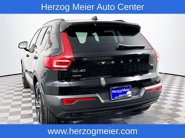 2025 Volvo XC40 B5 Plus Dark Theme. Retired Courtesy Loaner.
