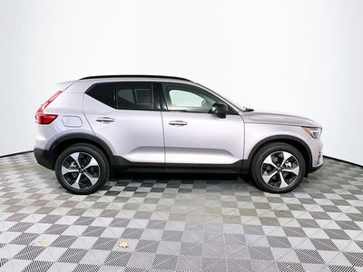 2026 Volvo XC40 B5 Plus