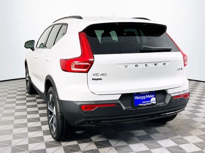 2026 Volvo XC40 B5 Plus