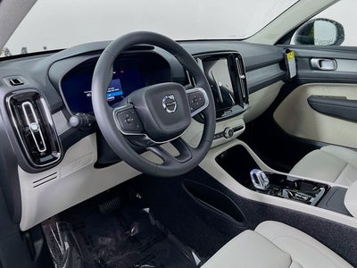 2026 Volvo XC40 B5 Plus