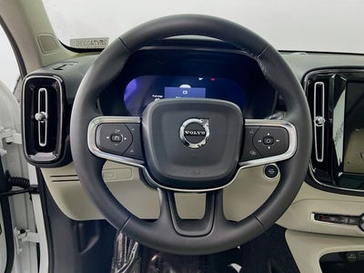 2026 Volvo XC40 B5 Plus
