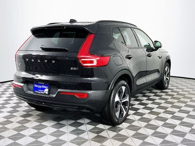 2026 Volvo XC40 B5 Plus