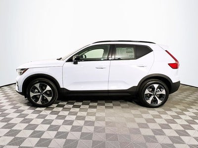 2026 Volvo XC40 B5 Plus