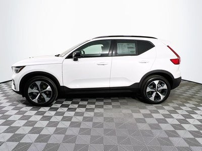 2026 Volvo XC40 B5 Plus