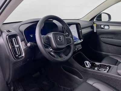 2026 Volvo XC40 B5 Plus