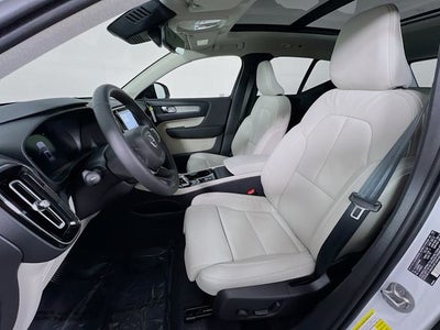 2026 Volvo XC40 B5 Plus