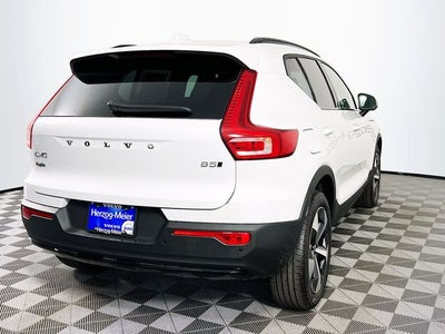 2026 Volvo XC40 B5 Plus