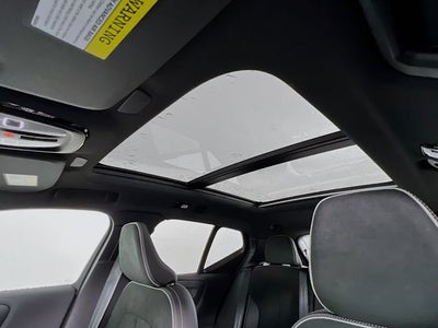 2026 Volvo XC40 B5 Ultra Black Edition