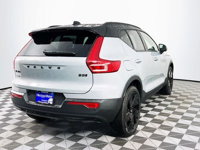2026 Volvo XC40 B5 Ultra Black Edition