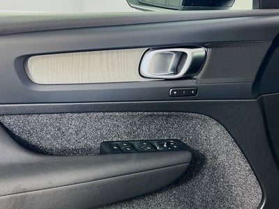 2026 Volvo XC40 B5 Core