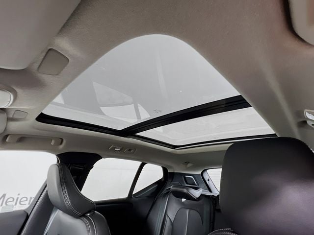 2026 Volvo XC40 B5 Core