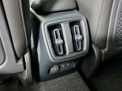 2026 Volvo XC40 B5 Core