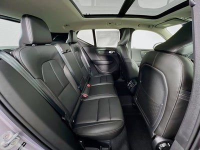 2026 Volvo XC40 B5 Core