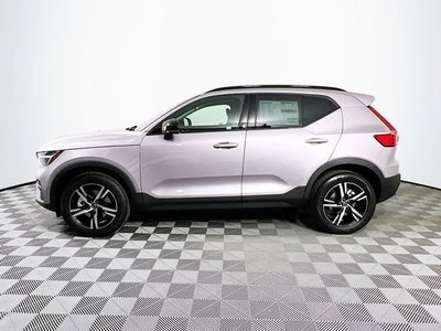 2026 Volvo XC40 B5 Core