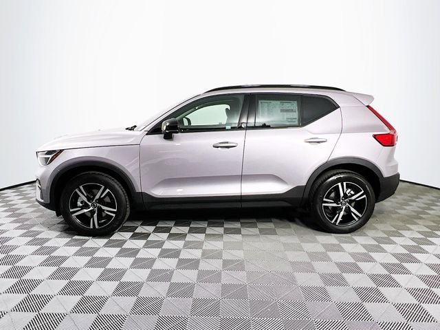 2026 Volvo XC40 B5 Core