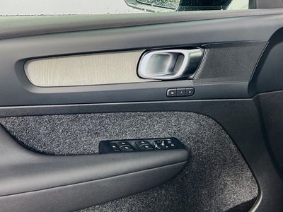 2026 Volvo XC40 B5 Core