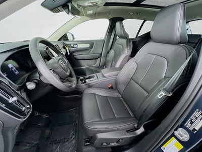 2026 Volvo XC40 B5 Core