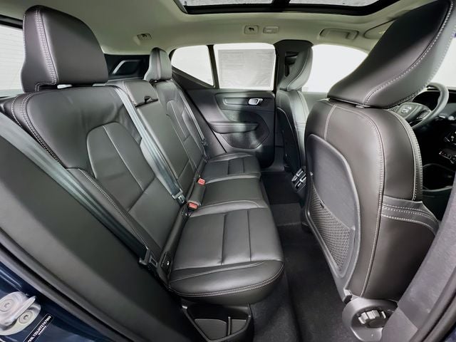 2026 Volvo XC40 B5 Core