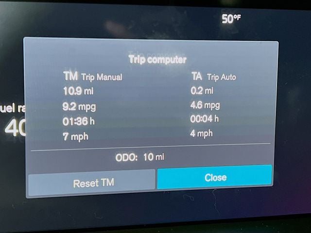 2026 Volvo XC40 B5 Core