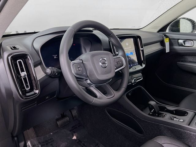 2026 Volvo XC40 B5 Core