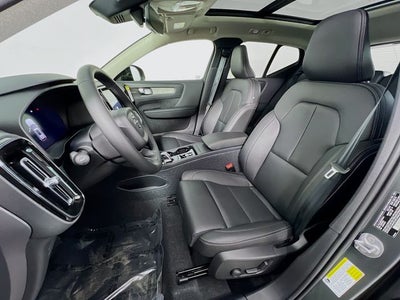2026 Volvo XC40 B5 Ultra