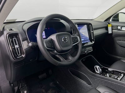 2026 Volvo XC40 B5 Ultra