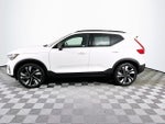 2026 Volvo XC40 B5 Ultra