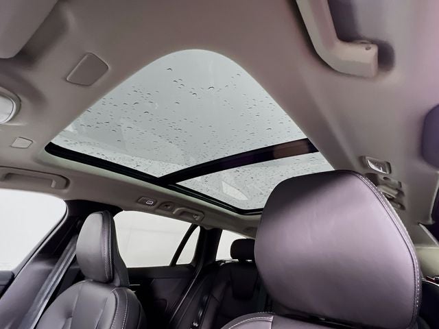 2026 Volvo V60 Cross Country B5 Ultra