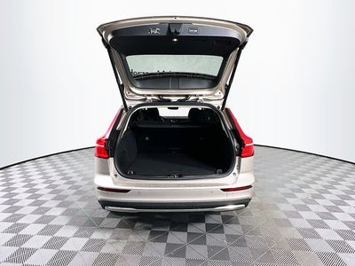 2026 Volvo V60 Cross Country B5 Ultra