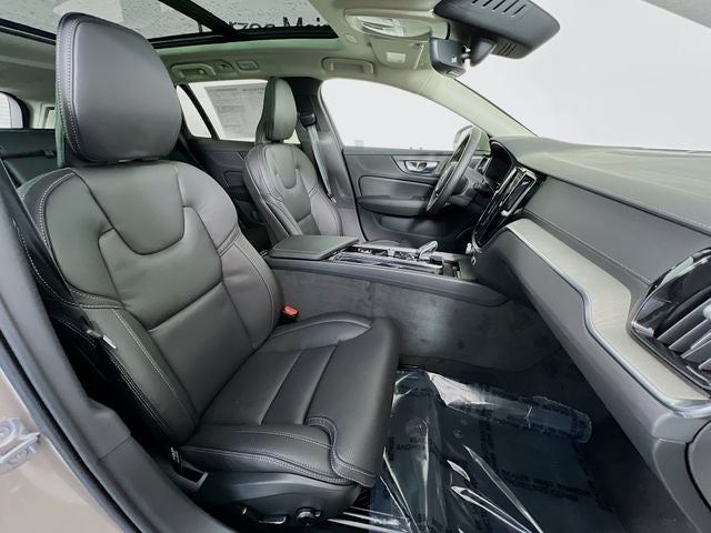 2026 Volvo V60 Cross Country B5 Ultra