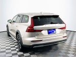 2026 Volvo V60 Cross Country B5 Ultra