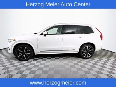 2025 Volvo XC90 B5 Plus